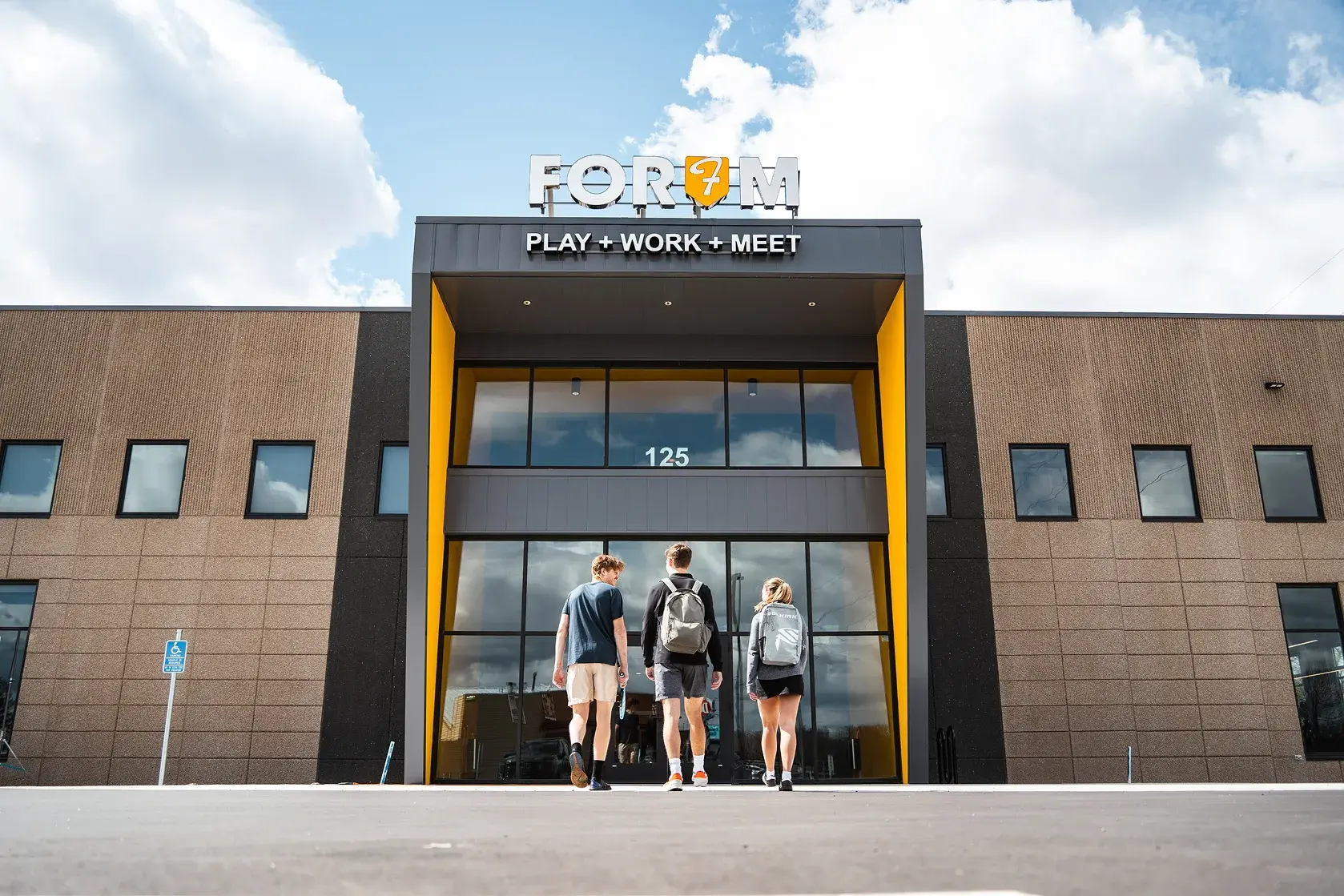 Pickleball community at Forum Delano